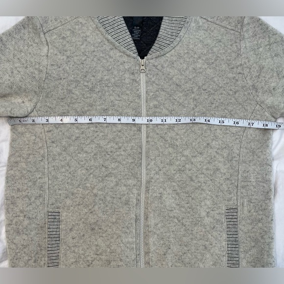 Mountain Hardwear Wool Blend Full Zip Sweater Women’s Size Small - Picture 9 of 12